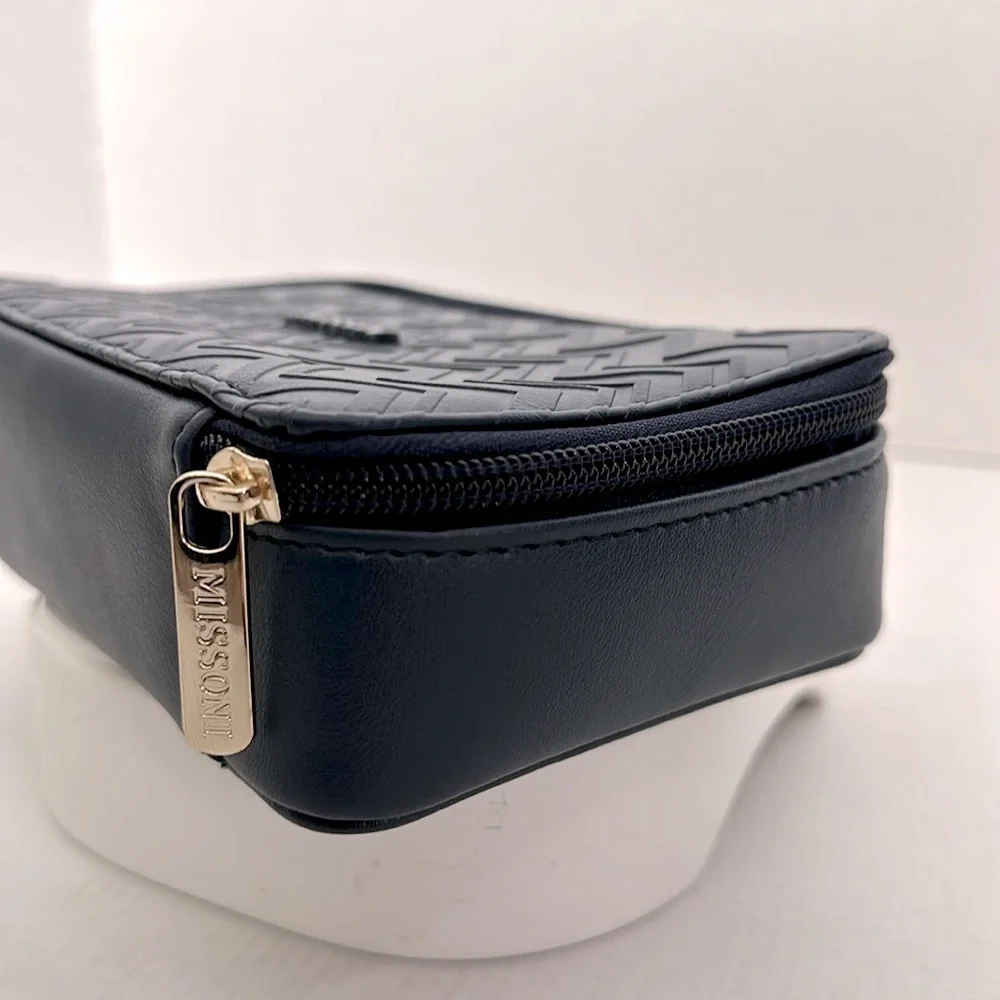 MISSONI for Delta clutch/ travel bag navy NWOT